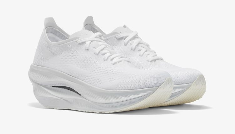 comme-des-garcons-x-mizuno-wave-rebellion-pro-3-news-01