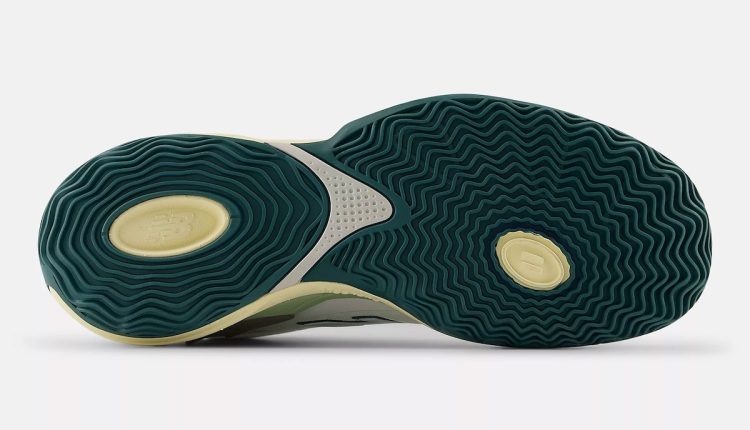 cooper-flagg-new-balance-hesi-low-v2-pe-9