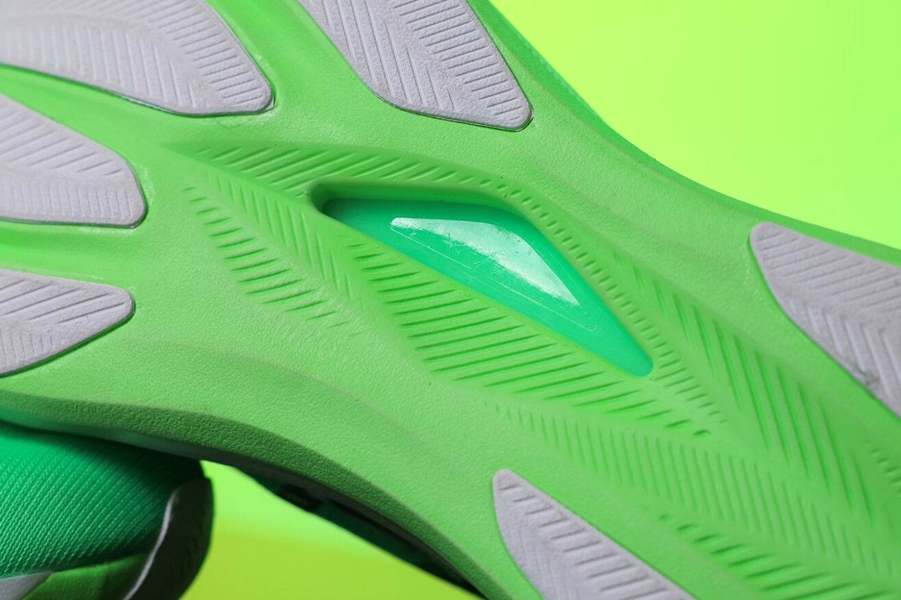 ASICS BLAST EKIDEN PACK (24)